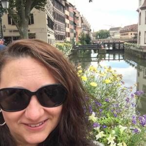 Meet your Posher, Becky